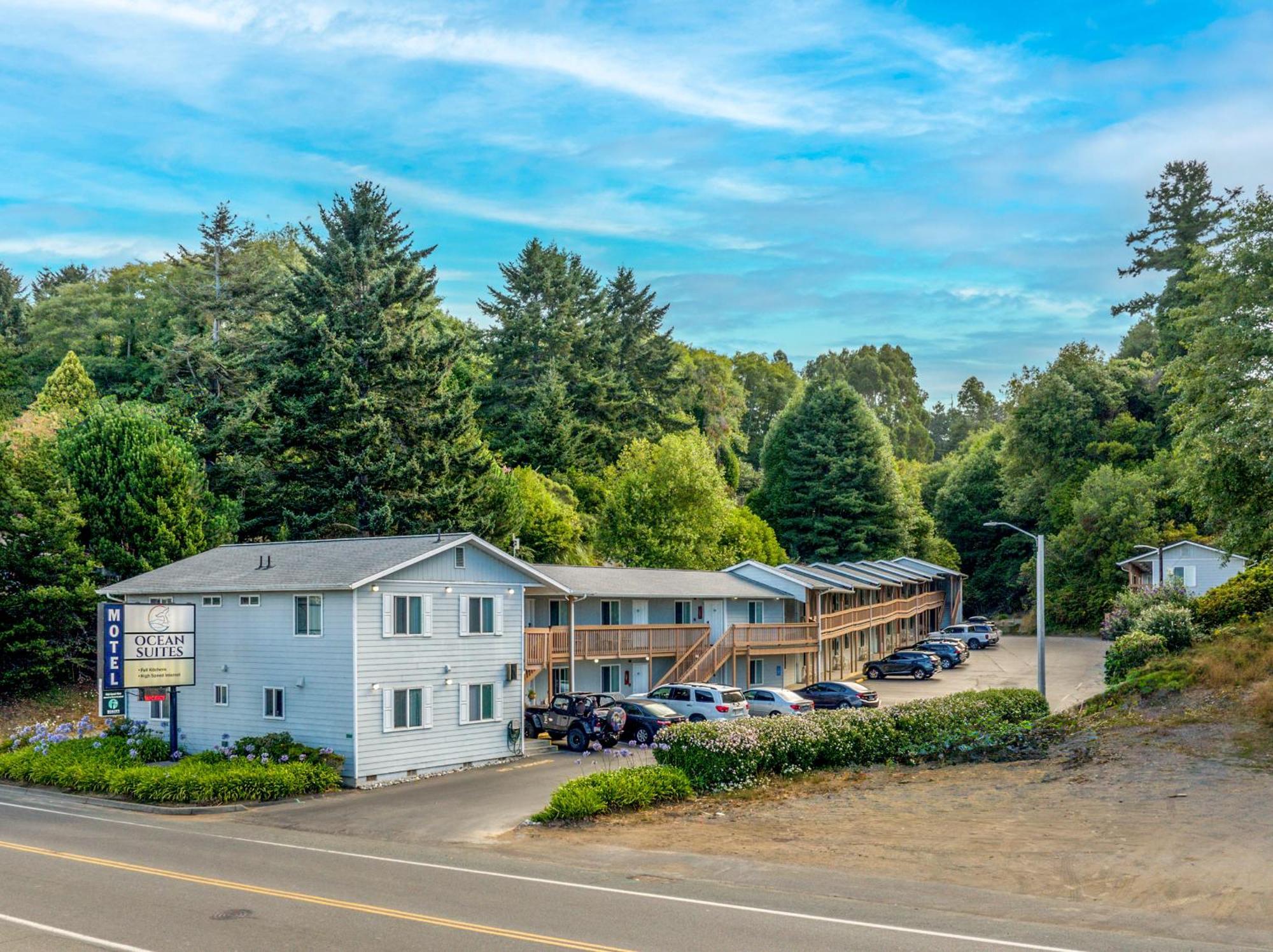 Ocean Suites Motel Brookings Exterior photo